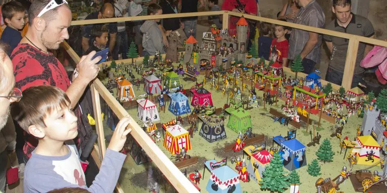Arriba a Rubí el programa formatiu de capacitació ciutadana "Sé digital"