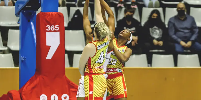 Èpica remundada de l’Uni Girona davant la Familia Schio (65-55)