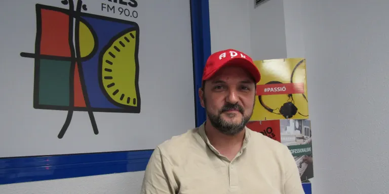 Tomàs Garcia: “A Cambrils calen més places d’aparcament. Si no es fan, el comerç patirà molt”