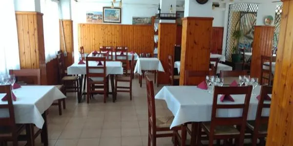 L’estat d’alarma i el toc de queda dona una estocada més al sector de la restauració