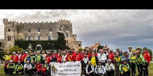 La Penya Ciclista d’Altafulla celebra la primera sortida del 2016