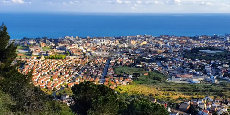L'Ajuntament de Pineda destinarà 60.000 a la millora dels eixos comercials de Pineda Centre i Poblenou