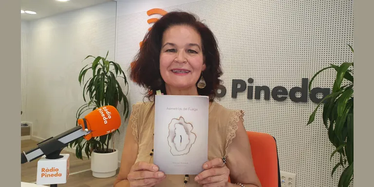 L'autora local Maribel Montero presenta l'espectacle poètic musical 'Asimetrías del fuego'