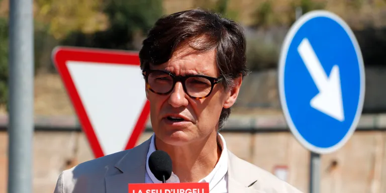 Illa apel·la a la "discreció" per treballar per la investidura i diu que el PSC "actuarà més que no parlarà"