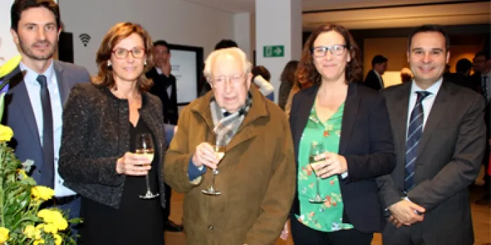 Responsables territorials de Caixabank inauguren oficialment la nova oficina ‘Store’
