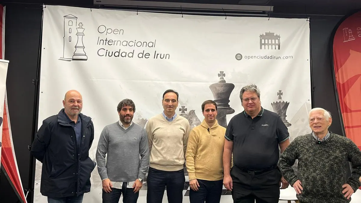 IRUN ESTRENA EL OPEN INTERNACIONAL: EL BIDASOA XAKE KLUBA CONVIERTE LA CIUDAD EN REFERENTE DEL AJEDREZ