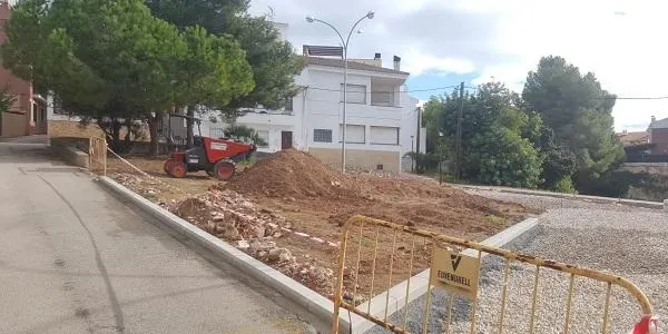 L’Ajuntament d’Altafulla urbanitza la plaça Major atenent la demanda dels veïns de la zona