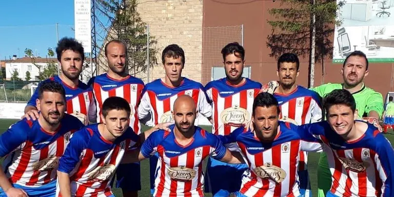 L'Agramunt acaba temporada quart per la cua a l'espera de saber si mantindrà la categoria