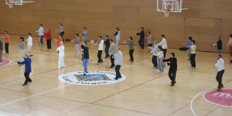 Més de 400 persones s'inscriuen a les escoles esportives a través del web municipal