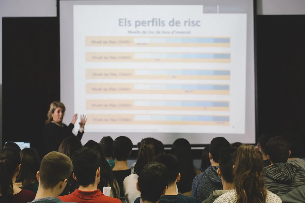 L’Institut Vilatzara acull els tallers del programa d’Educació Financera impulsat per l’IEF