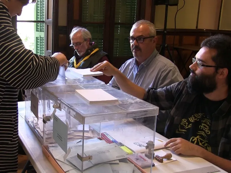 A les 18h la participació a Rubí augmenta un 7,69% respecte de les eleccions de 2015