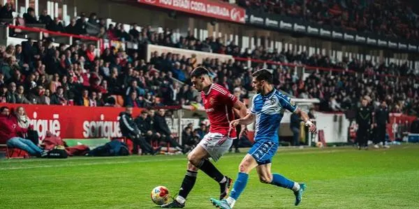 El Nàstic ja sap quin és el camí per salvar-se (0-0)