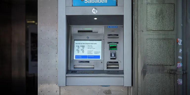 Zurich descarta acudir a l'opa del BBVA sobre el Sabadell i assegura que l’oferta “no és atractiva per als accionistes”