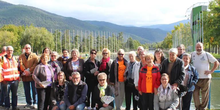 Els padrins de la Seu participen en una caminada guiada pel Parc del Segre