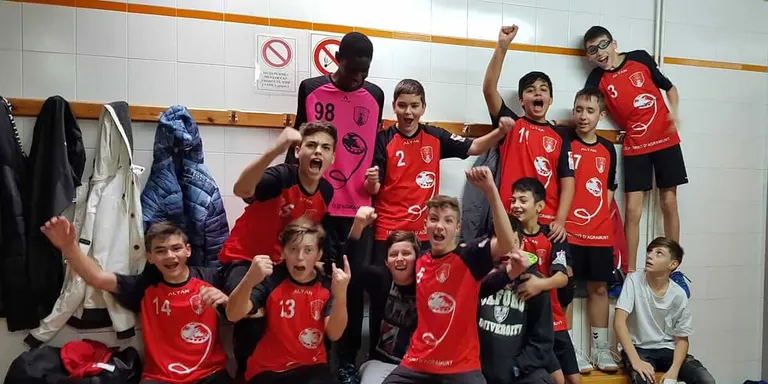 Quarta victòria consecutiva dels infantils del CHA