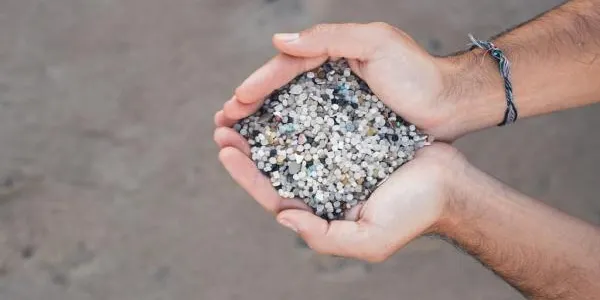 El Govern obre expedient per incompliment de la llei responsabilitat ambiental a vuit empreses químiques del Camp de Tarragona