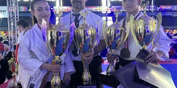 La torrenca Nariman El Harchoui, subcampiona d’Europa de kata i kumite en la categoria Junior