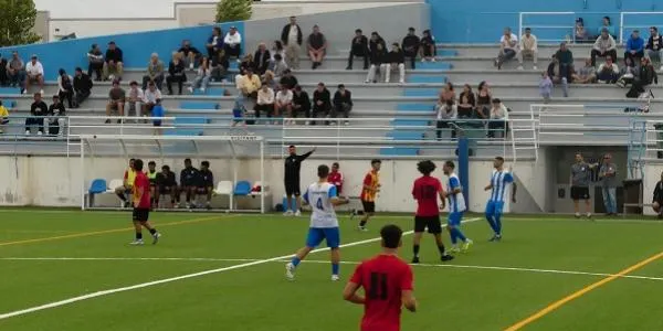 UD Torredembarra – Atlètic Bellvei: obligats a reaccionar