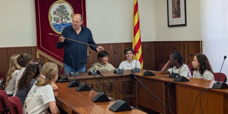 El Consell Municipal d'Infants es reuneix amb Alcaldia per presentar-se i començar a treballar