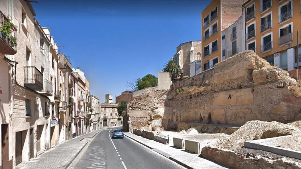 Tall de circulació a la muralla de Sant Antoni