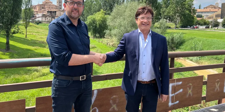 Junts arriba a un acord amb Ara Pacte Local per governar a l'Ajuntament de Vic