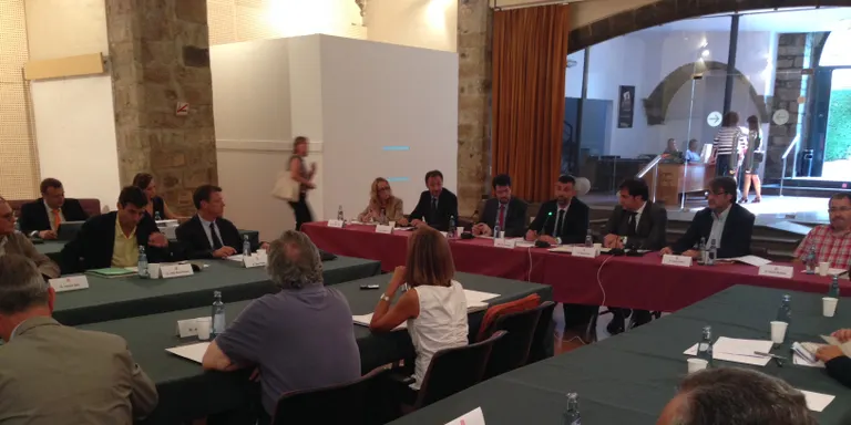 El conseller Vila assisteix a la primera sessió de la nova Comissió Territorial d'Urbanisme de l'Alt Pirineu