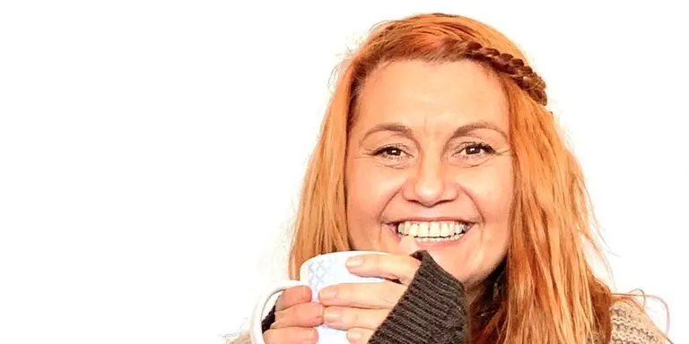 “Entre dones”: La Botica del Ser