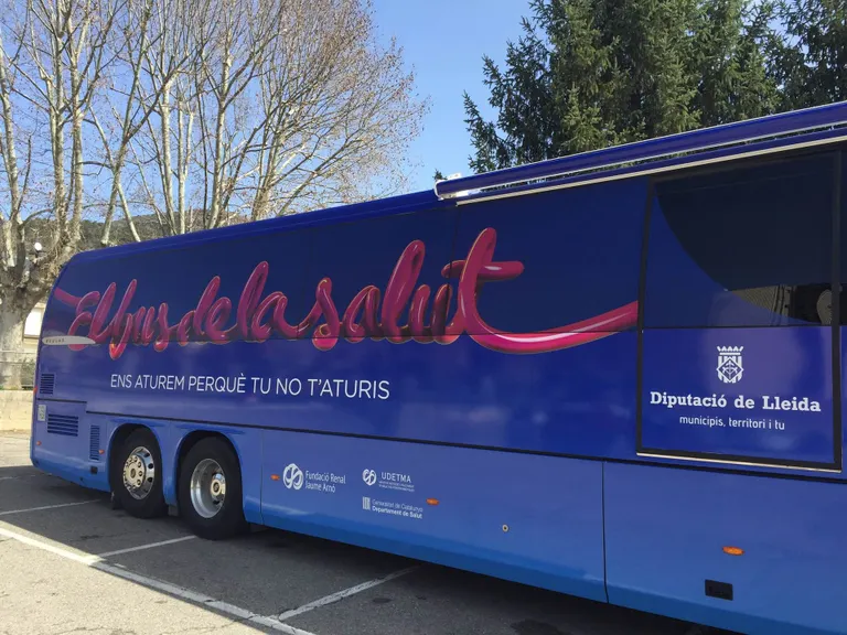 El Bus de la Salut detecta que un 68% dels seus usuaris tenen les artèries malaltes