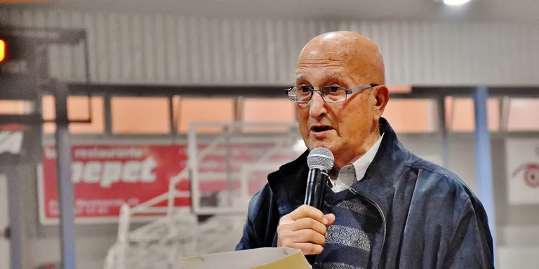 Homenatge a Miquel Castillo al Torneig Josep Pagès de bàsquet