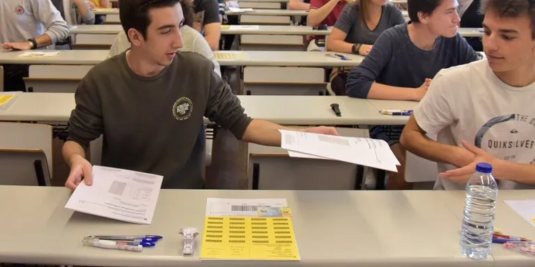 Un alumne de l’Institut Cambrils aconsegueix la millor nota de les proves d’accés a la universitat a Tarragona