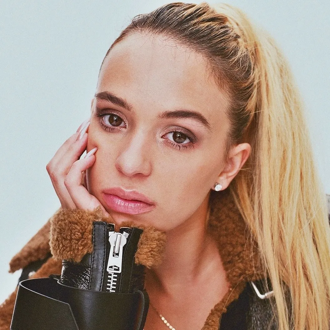 “Warm up”, nou àlbum de l’artista vilassarenca Bad Gyal
