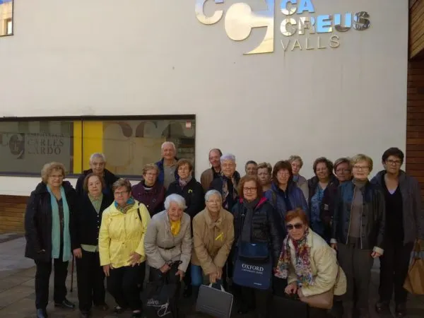Els alumnes de català del Centre Cívic protagonistes del recital de Sant Jordi