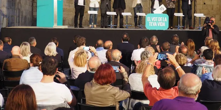 Junts pel Sí defensa la necessitat i la viabilitat d'una Catalunya independent