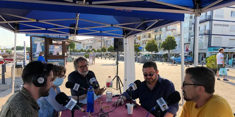 Ràdio Cambrils celebra els trenta anys d'emissions recordant el passat i mirant al futur