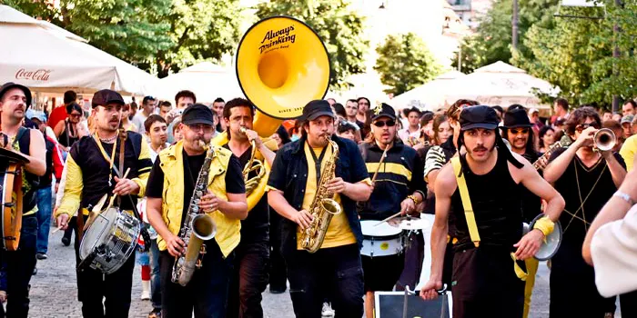 Always Drinking Marching Band’ posarà aquest vespre el punt i final al ‘Cambrileja l’estiu’