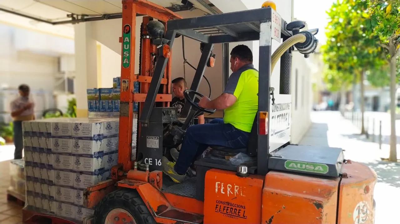 Càritas Sant Pere i Santa Maria de Cambrils reben 16 tones de productes del Banc d’Aliments