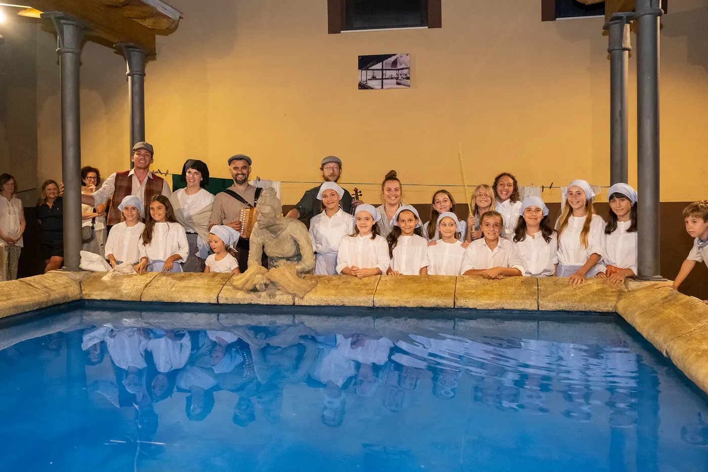El ball tradicional de rentadores torna a escena amb la proposta de teatre “Al safareig!”