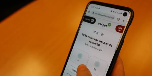 Educació posa en marxa una nova aplicació web per denunciar violències a l’escola