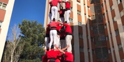 La Colla Joves segueix sumant castells de 7