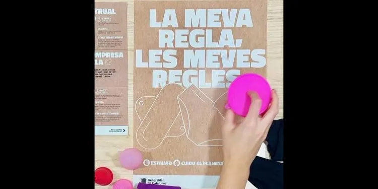 El Govern distribuirà productes menstruals gratuïts a través de les farmàcies a partir del primer trimestre del 2024