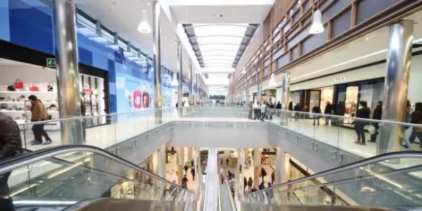 El Govern català valorarà autoritzar l'obertura de centres comercials si l'evolució de la pandèmia és favorable