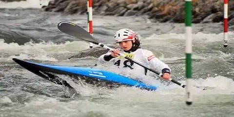 FELICITACIÓN A LA PALISTA KLARA OLAZABAL, CAMPEONA DEL MUNDO -23 DE SLALOM