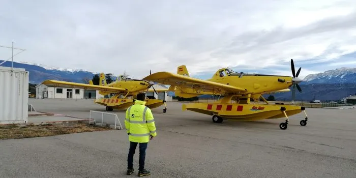 Dos avions de vigilància i atac dels Bombers tenen com a base l'Aeroport Andorra-La Seu d'Urgell