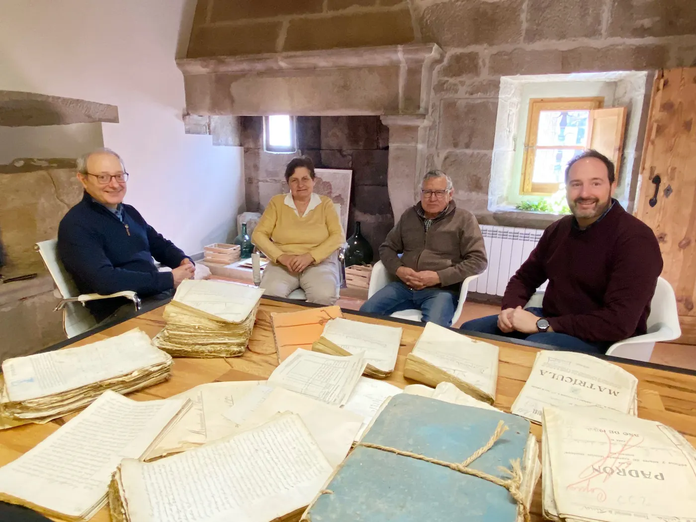 <strong>Un veí de Riner dona a l'Ajuntament documents municipals d'entre el 1870 i el 1935</strong>