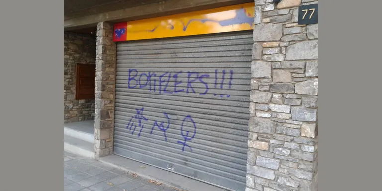 Agressió amb pintades al local d'ERC de la Seu d'Urgell
