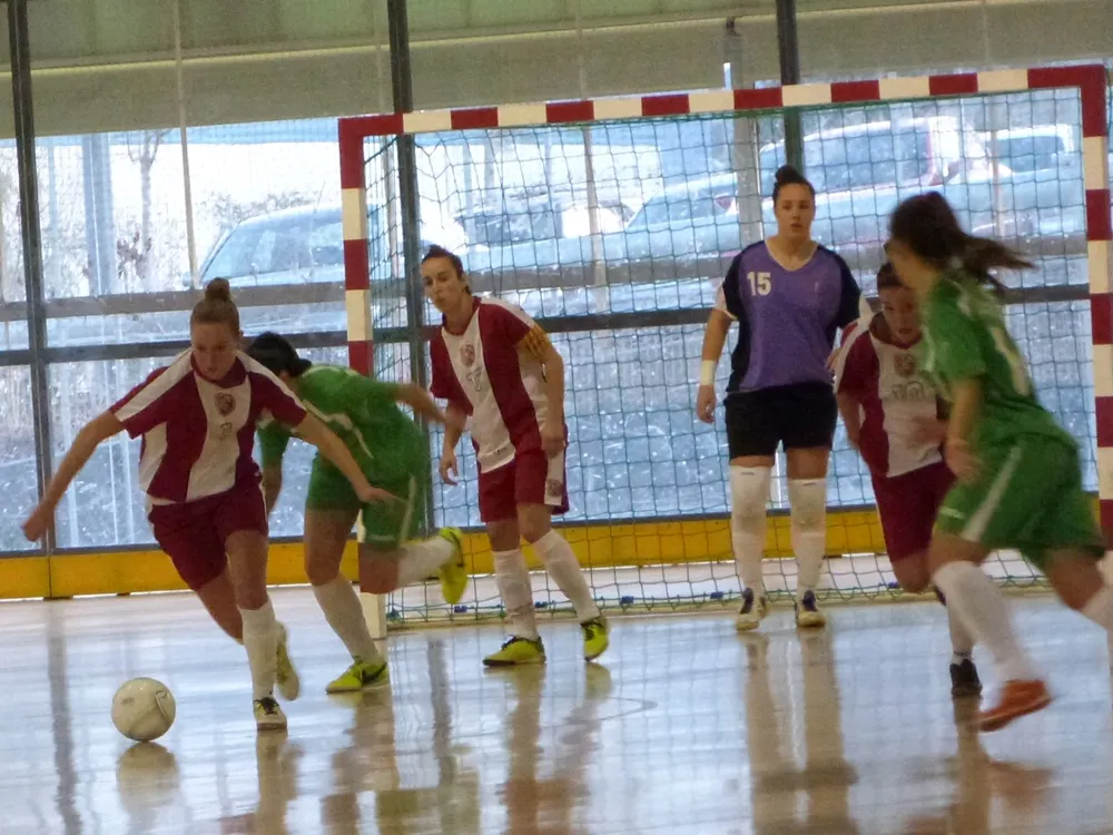 Partit ensopit el que es va veure a La Llana entre Esportiu i Les Corts
