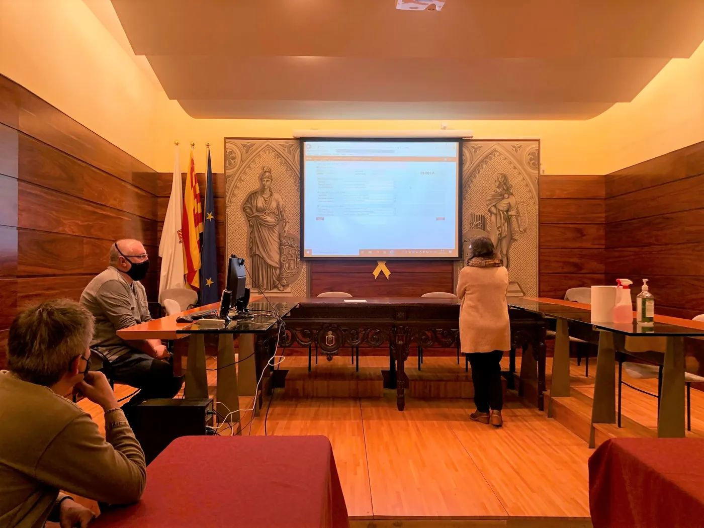 Designats el prop d'un centenar de membres de les meses electorals de Solsona per a les eleccions del 14-F