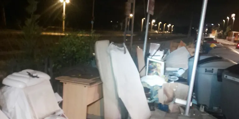 Nova sanció per una persona que ha fet abocaments indeguts a la via pública