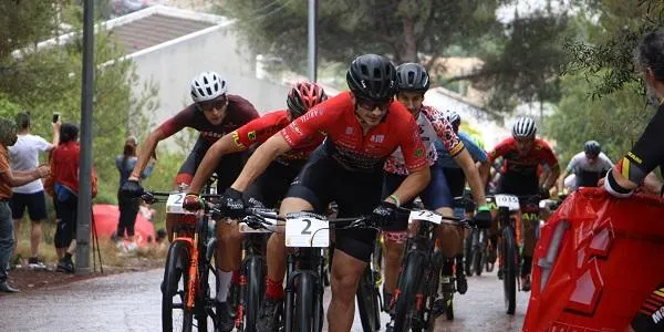 Noemí Moreno i Francesc Guerra es proclamen campions de Catalunya de BTT a Altafulla
