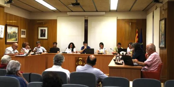 El ple de l'Ajuntament d'Altafulla dona suport a l'exconseller Buch i el sergent Escolà arran d'una sentència judicial